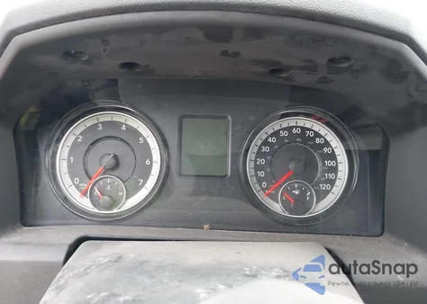 2021 Ram 1500 Classic Tradesman 4X2 6'4 Box z USA, uszkodzony, nr VIN 1C6RR6FG7MS563486